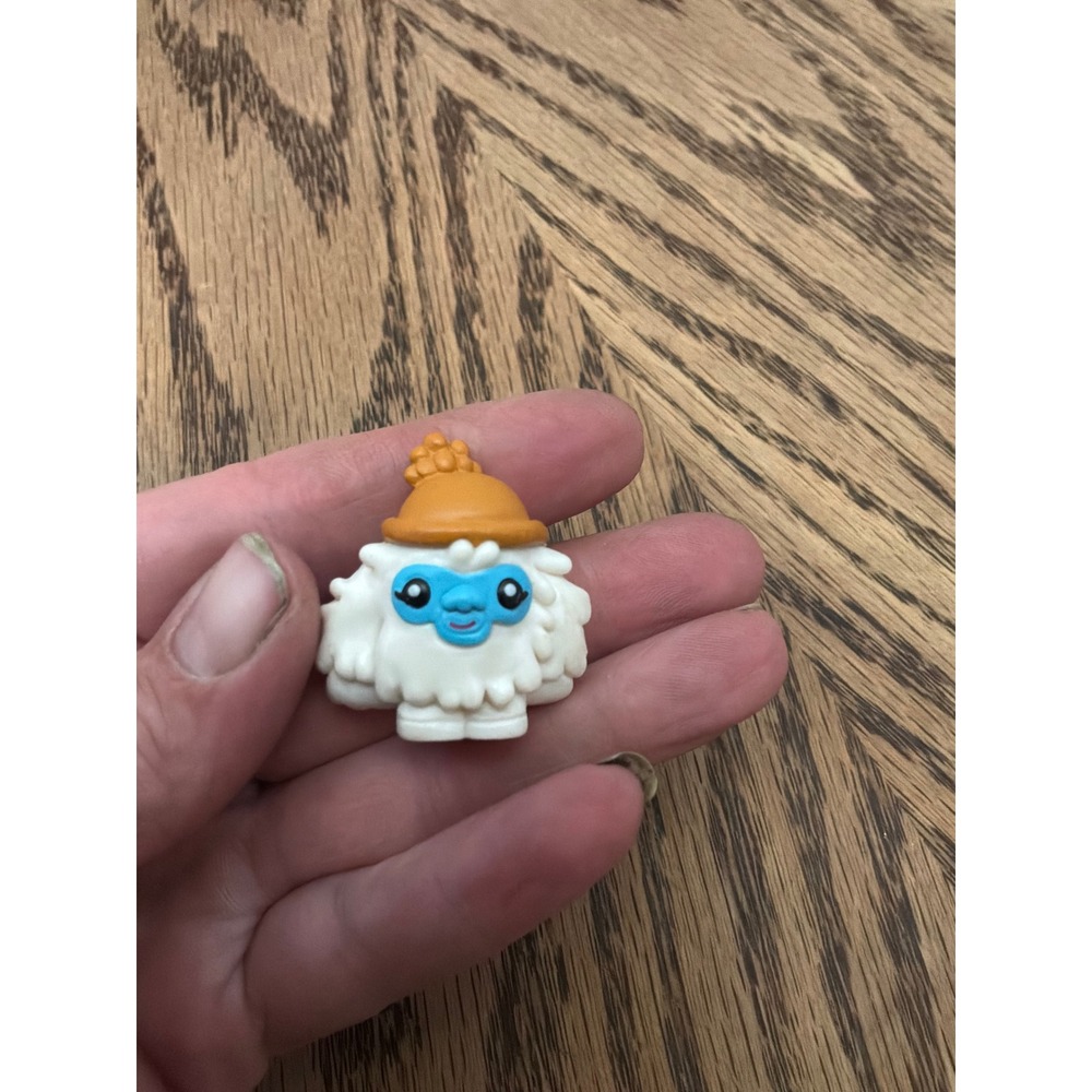 Y2K‎ Unisex Moshi Monsters Thumble Moshling Figure OS White